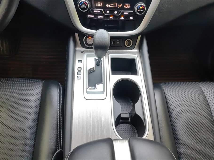 Nissan Loulan Nissan Loulan
