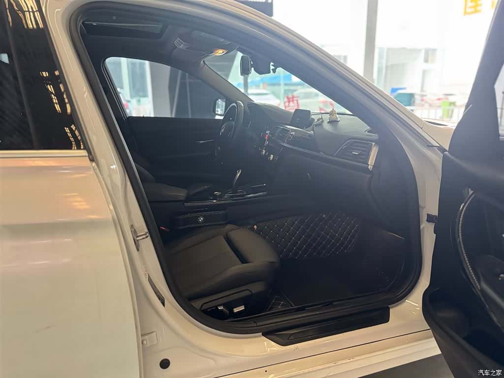 BMW 3 Series, 2018 12