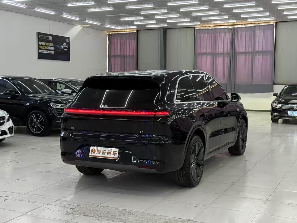 Li Auto Ideal L6