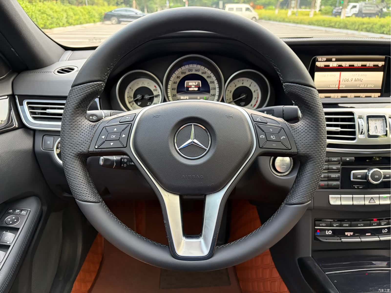 Mercedes-Benz E-Class, 2015 20
