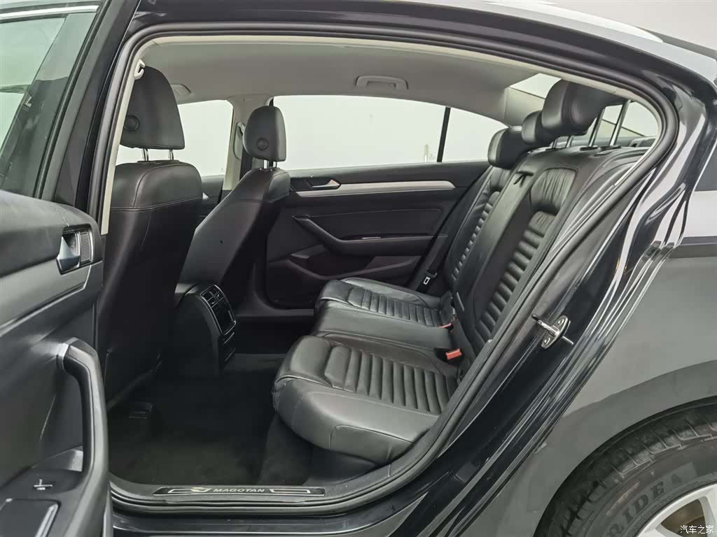 Volkswagen Magotan, 2017 15