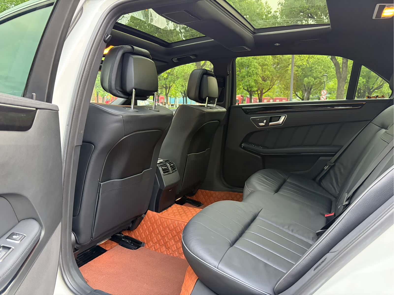 Mercedes-Benz E-Class, 2015 все фото