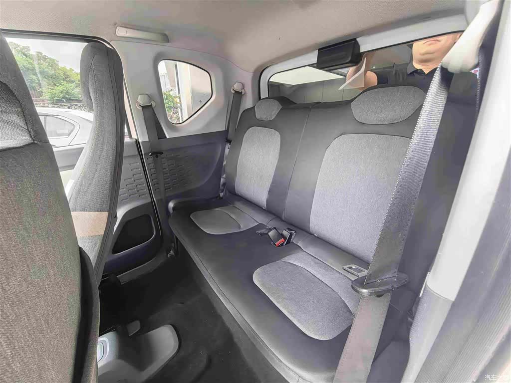 Wuling MINIEV, 2022 12