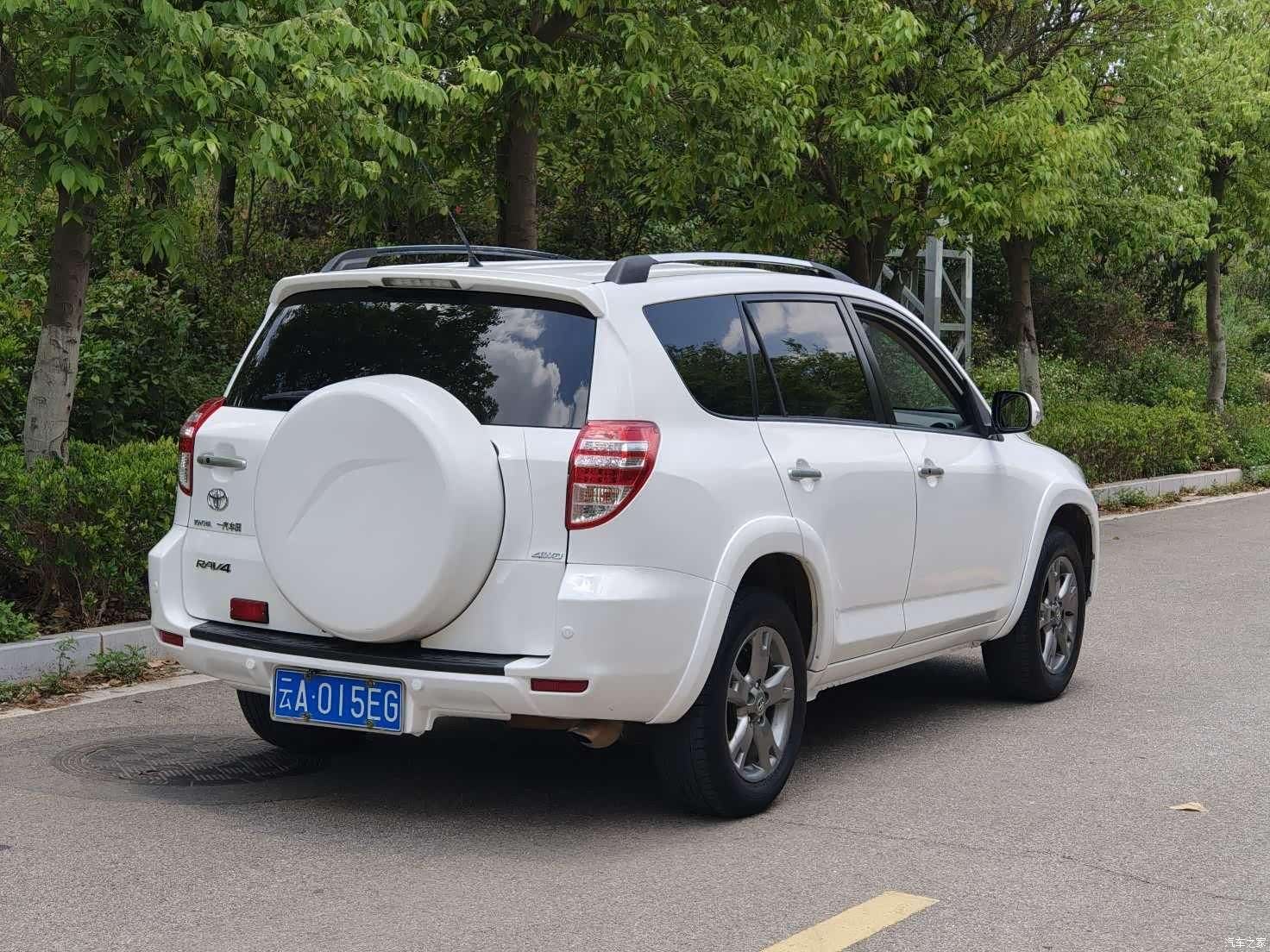 Toyota RAV4, 2013 6