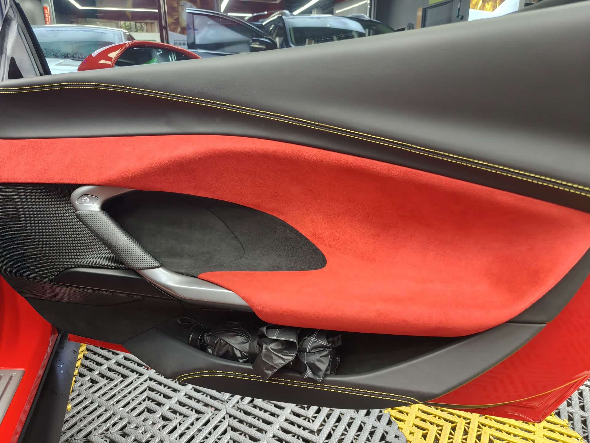 Ferrari 296, 2024 8