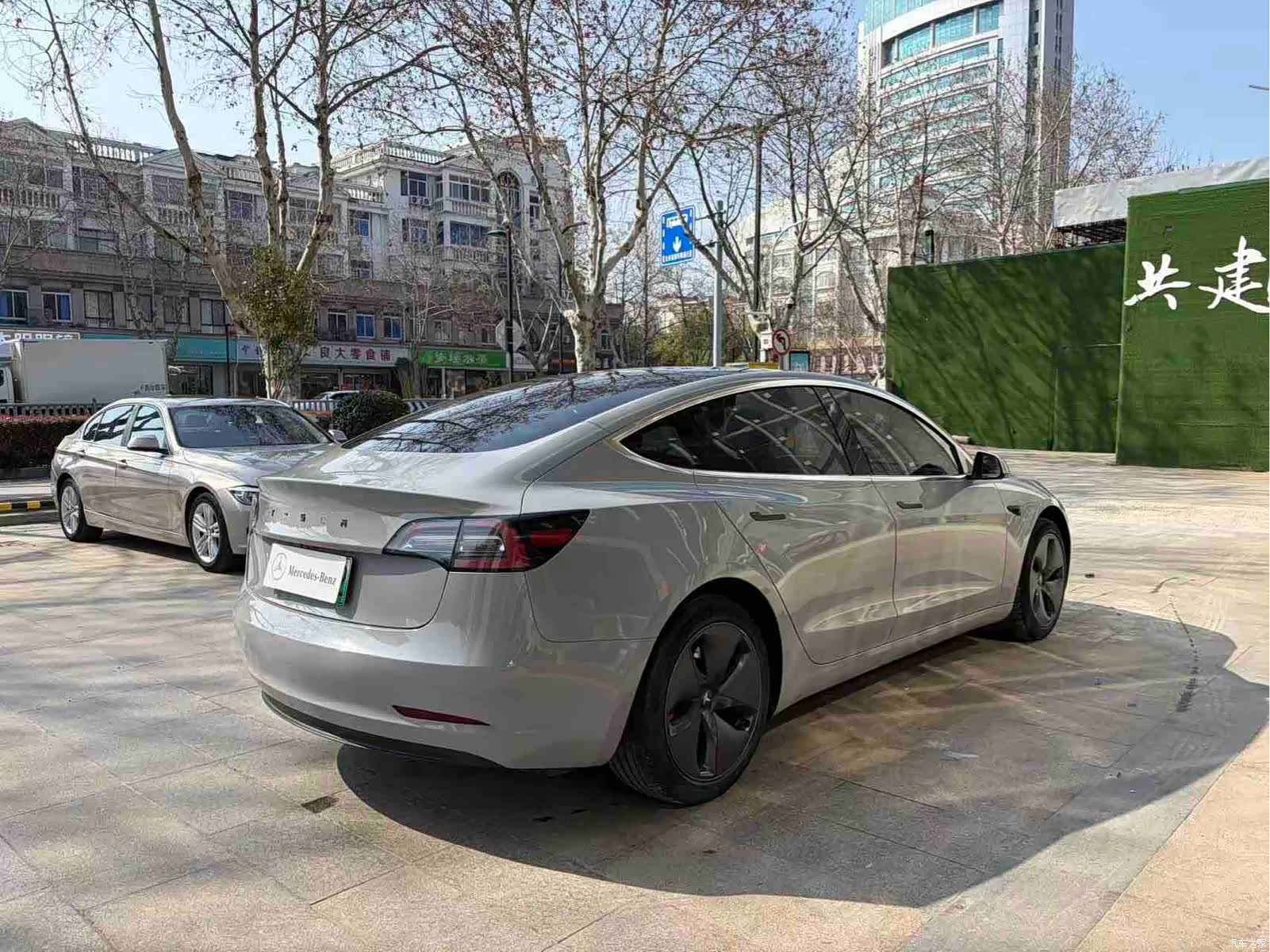 Tesla Model 3, 2020 4
