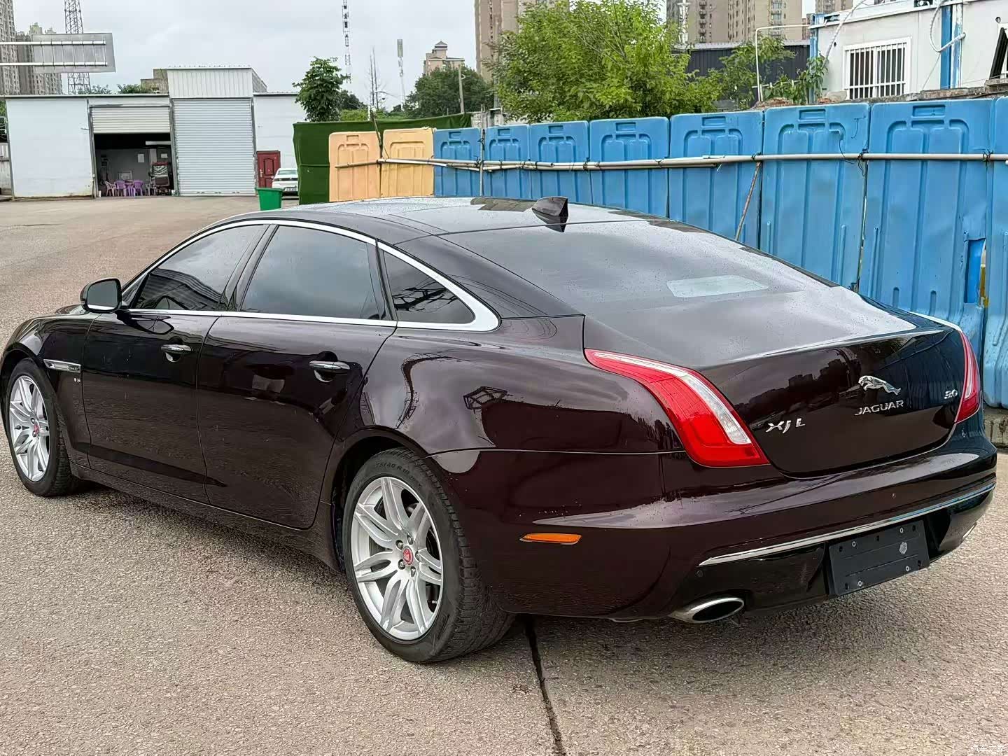 Jaguar XJ, 2018 7
