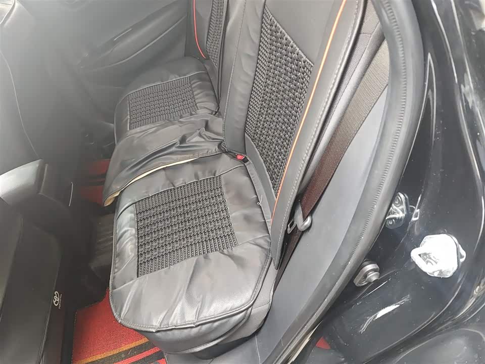 Toyota Corolla Sharp amplifier