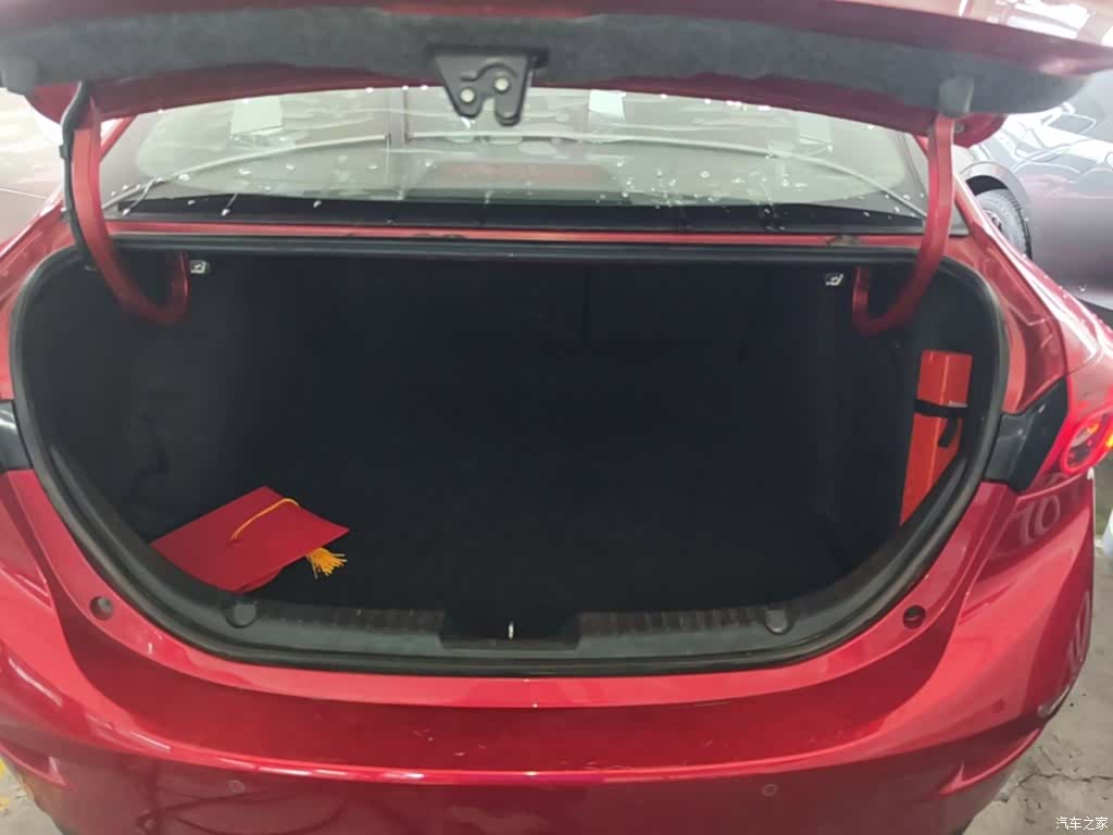 Mazda Mazda3, 2016 19