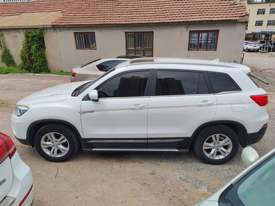 Changan CS75