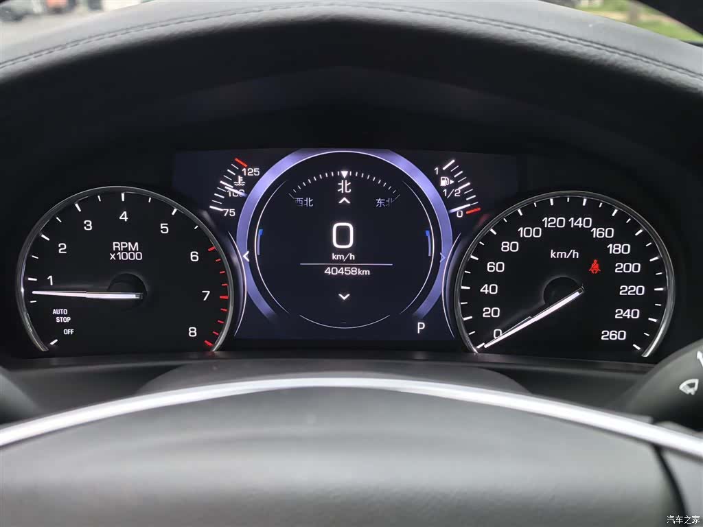 Cadillac CT6, 2021 все фото