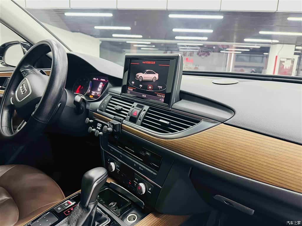 Audi A6L, 2018 27