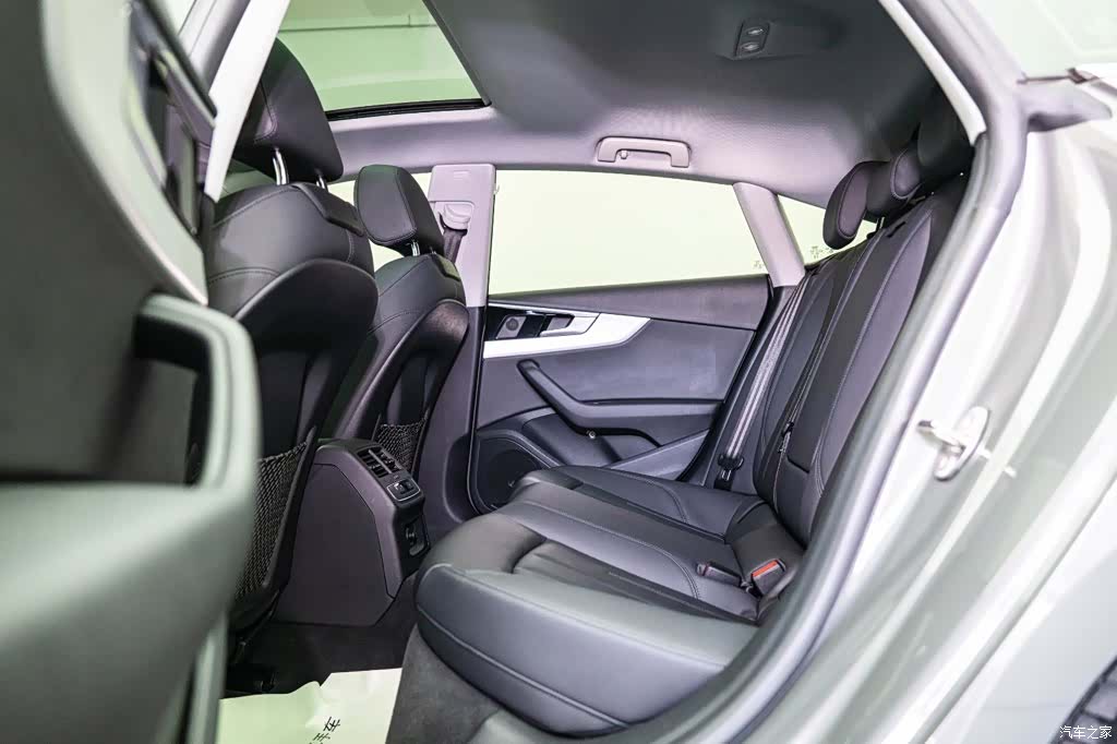 Audi A5, 2023 16