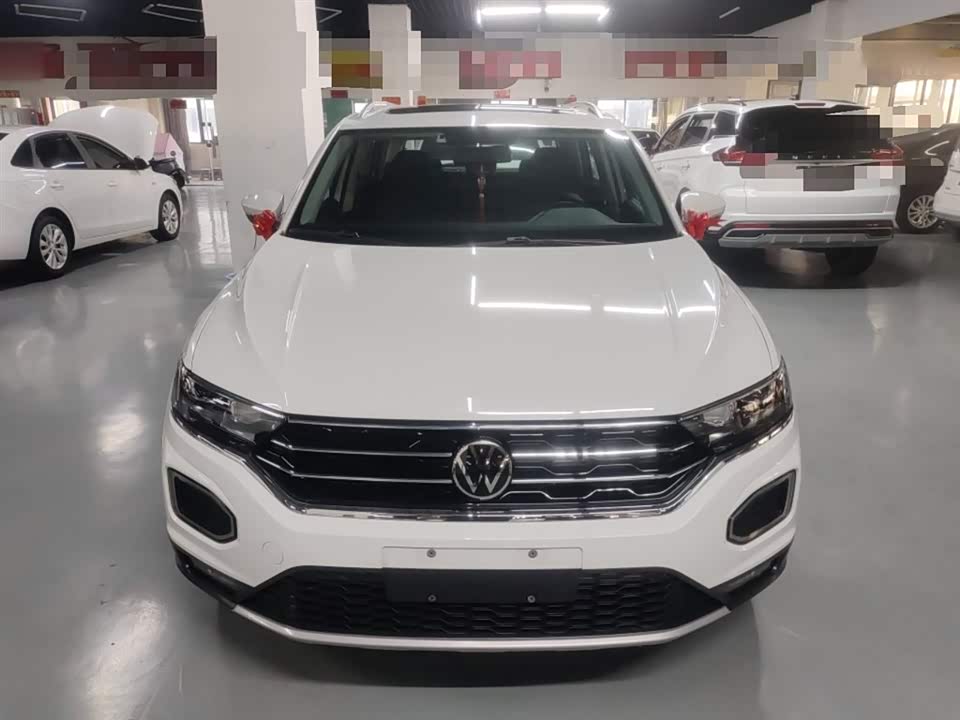 Volkswagen T-ROC exploring Songs