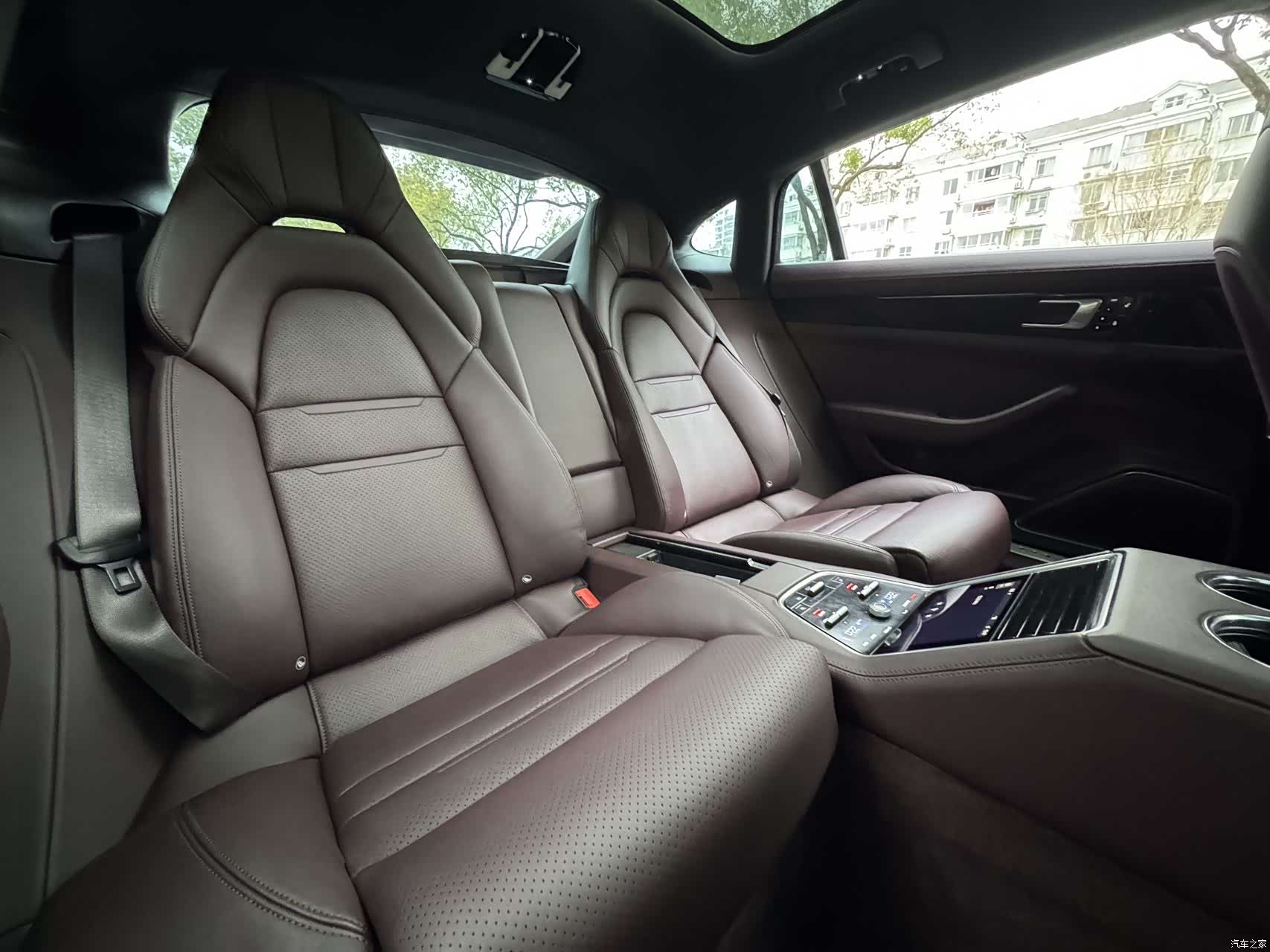 Porsche Panamera, 2018 15