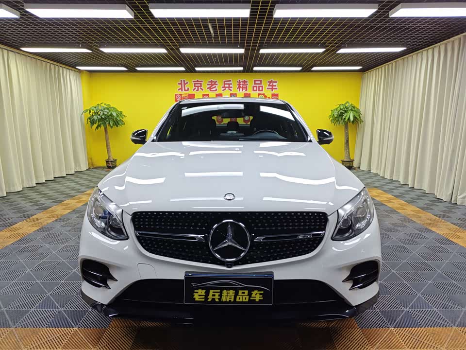 Mercedes-Benz GLC Coupe AMG Mercedes-Benz GLC Coupe AMG
