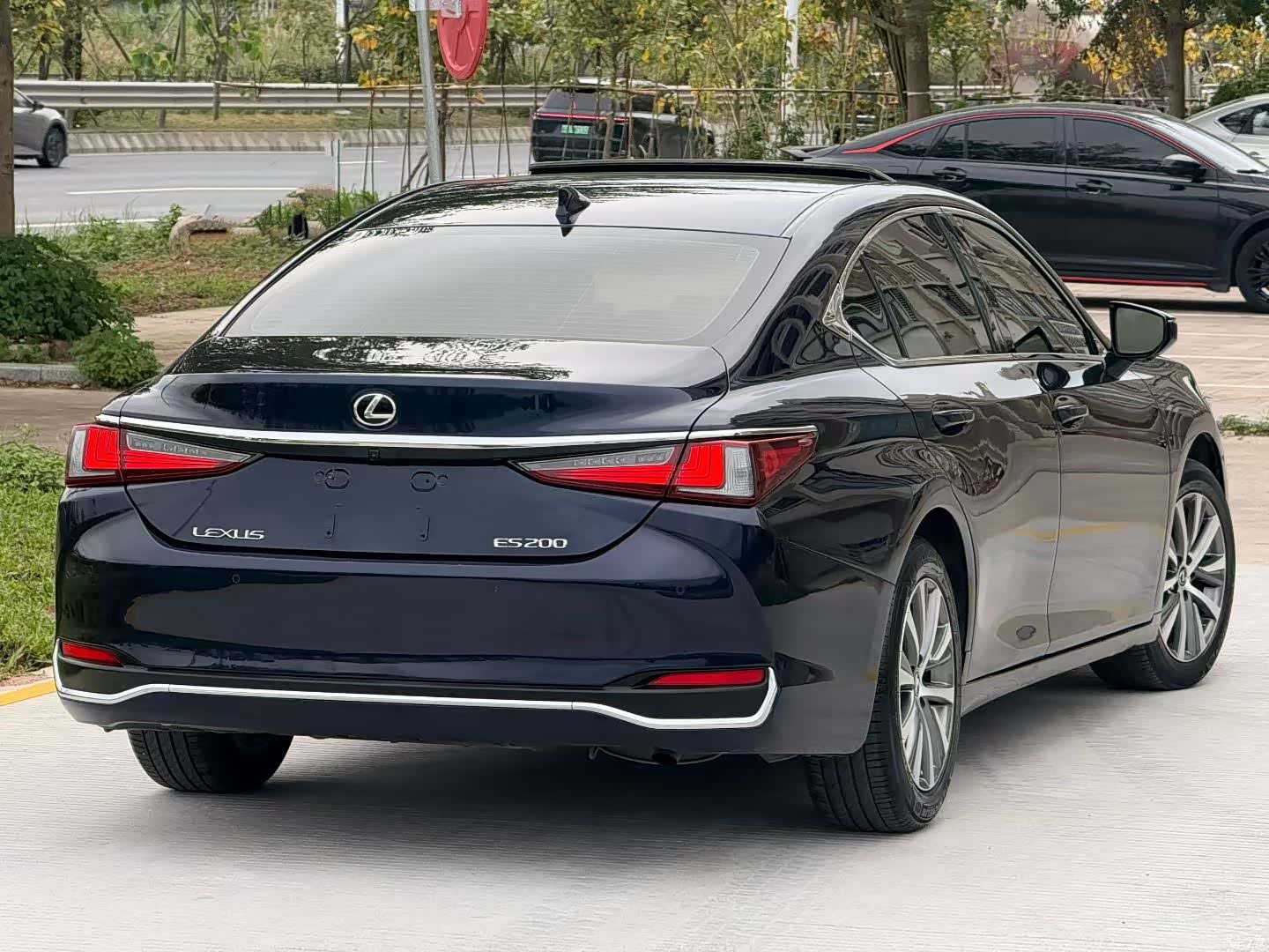 Lexus ES, 2020 9