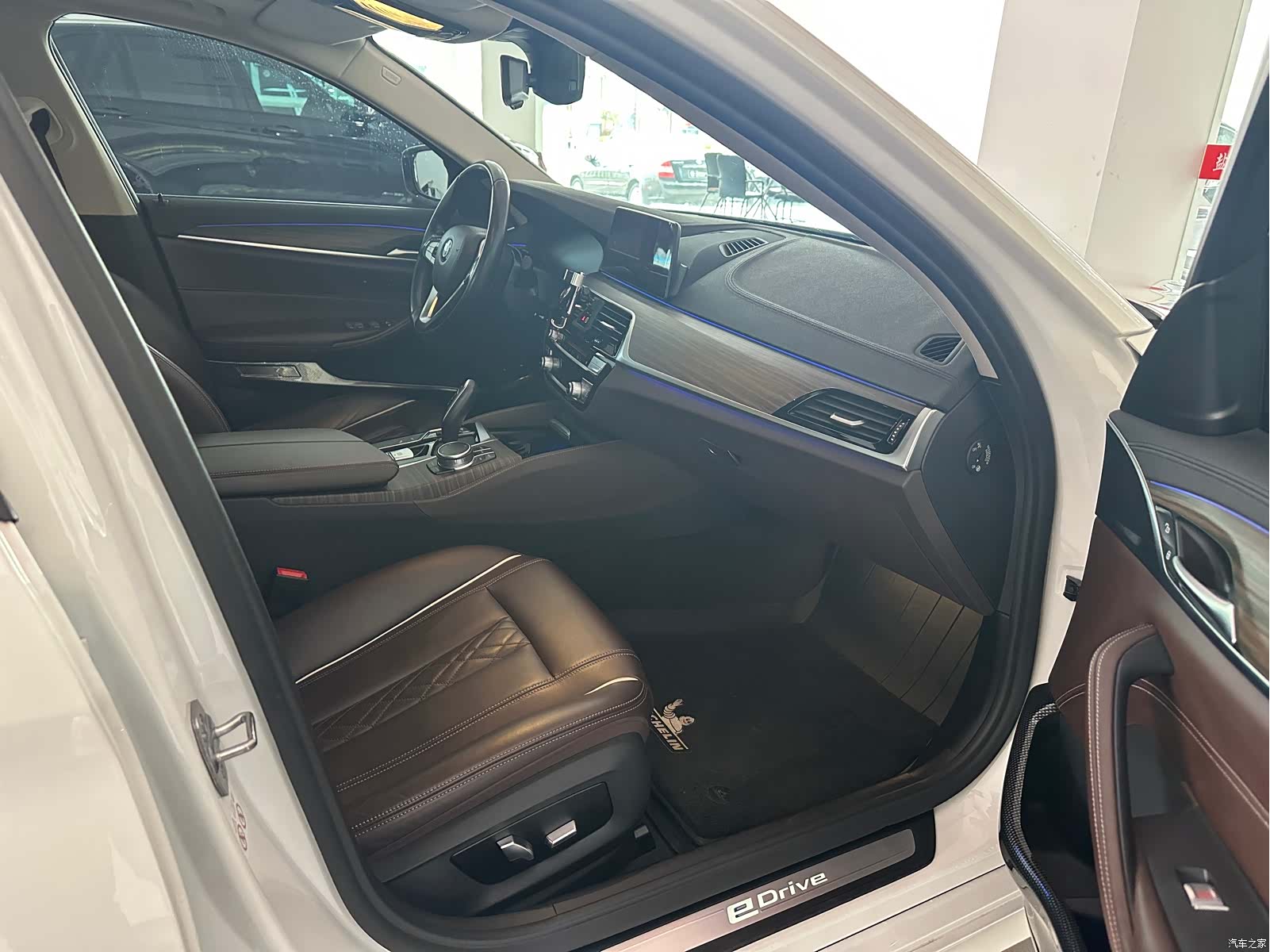 BMW 5 Series, 2019 4