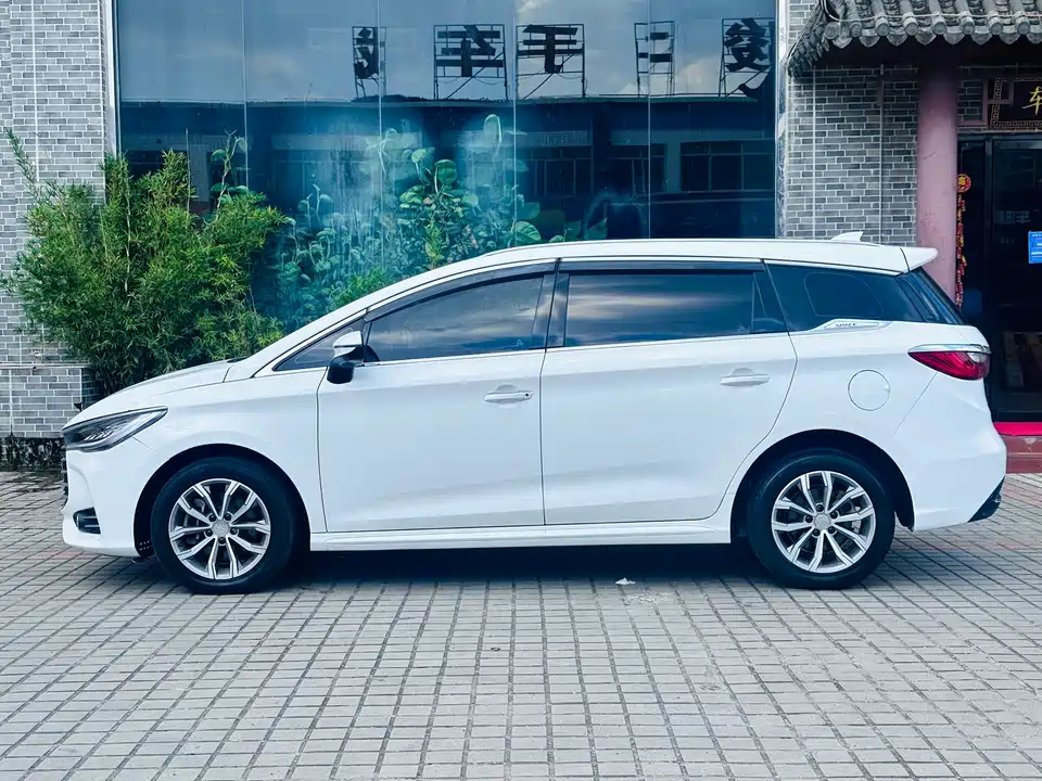 BYD Song MAX