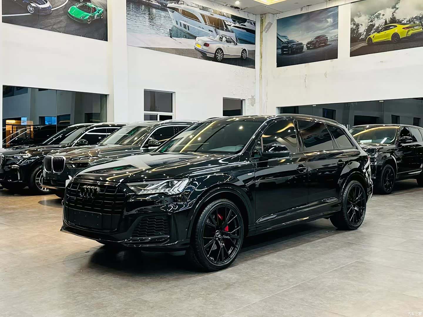 Audi Q7, 2024 1