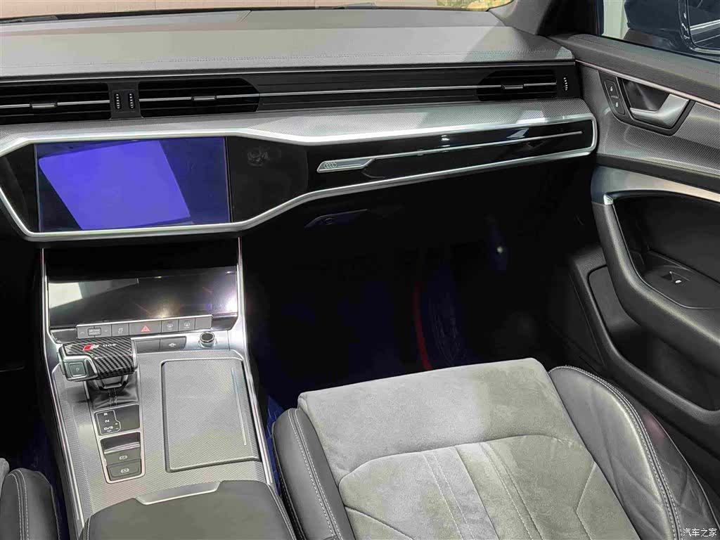Audi A6L, 2021 16