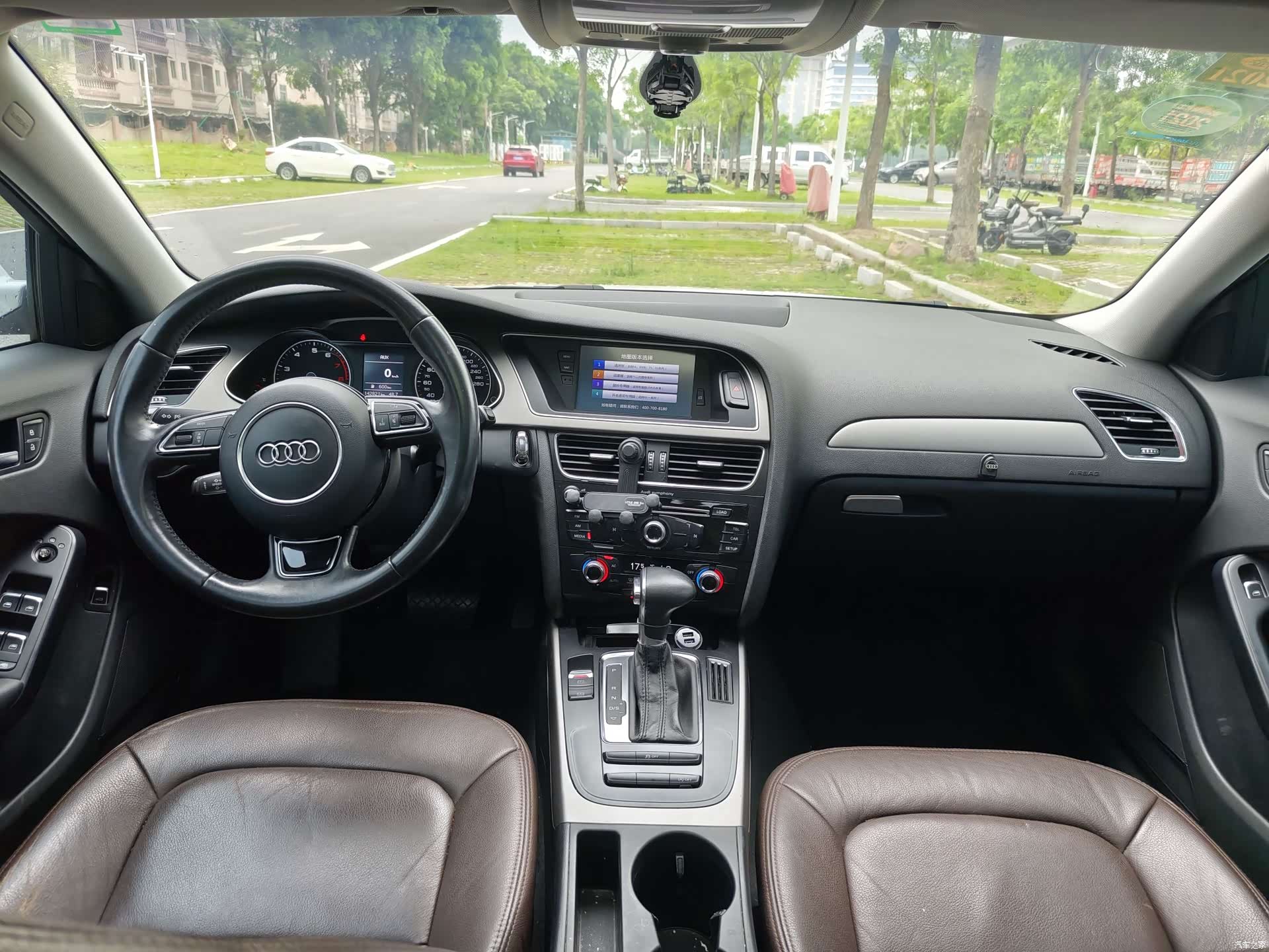 Audi A4L, 2014 16