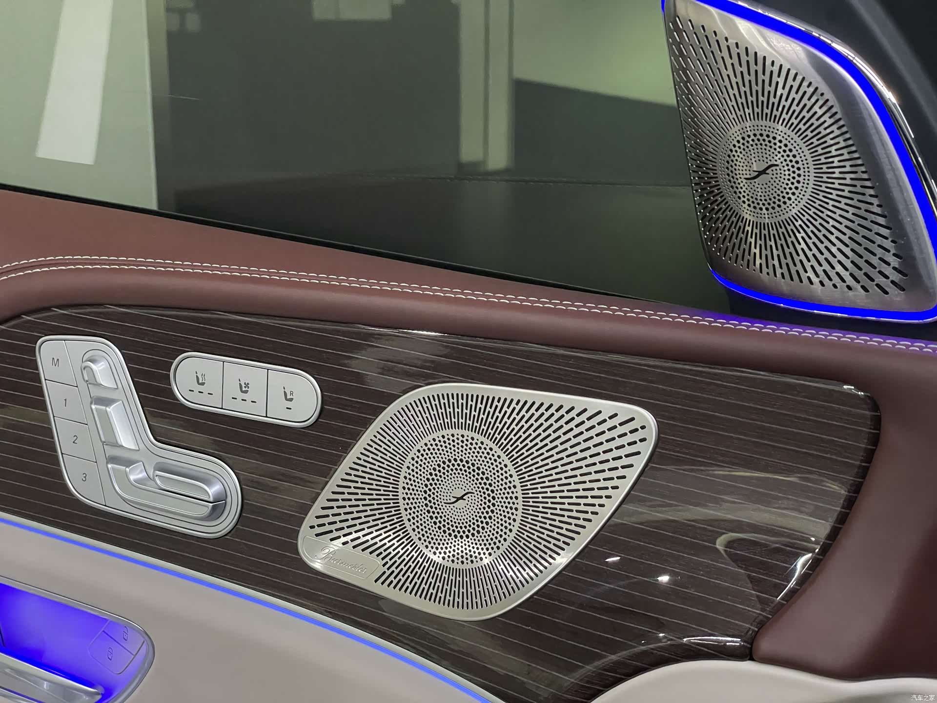 Maybach GLS, 2022 10