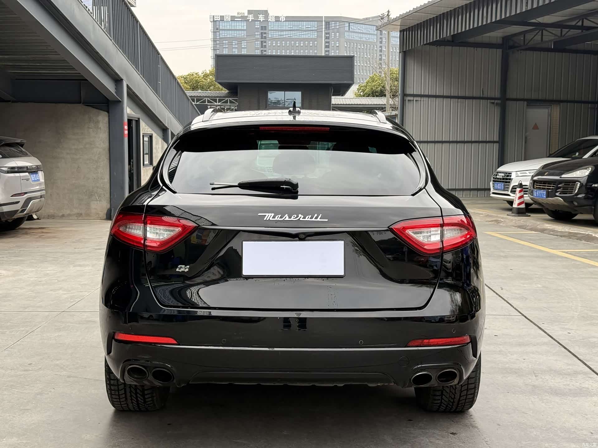 Maserati Levante, 2018 13