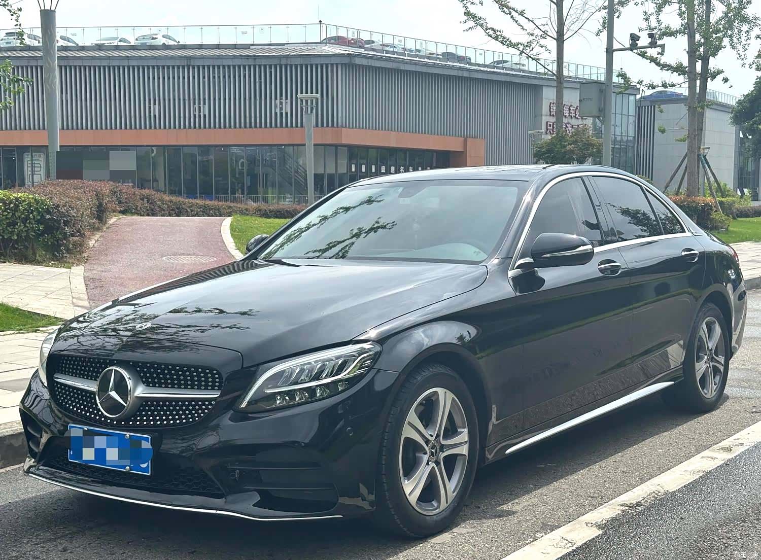 Mercedes-Benz C-Class, 2019 1