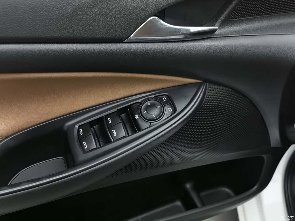 Buick GL6, 2023 9
