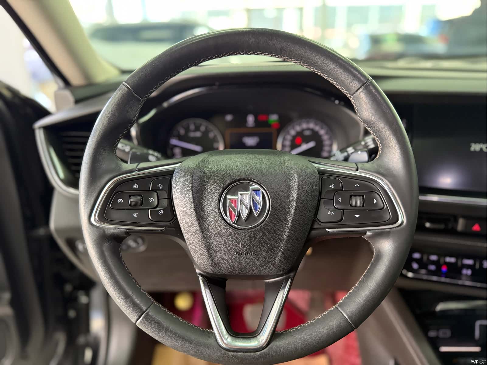Buick Envision Plus, 2022 13