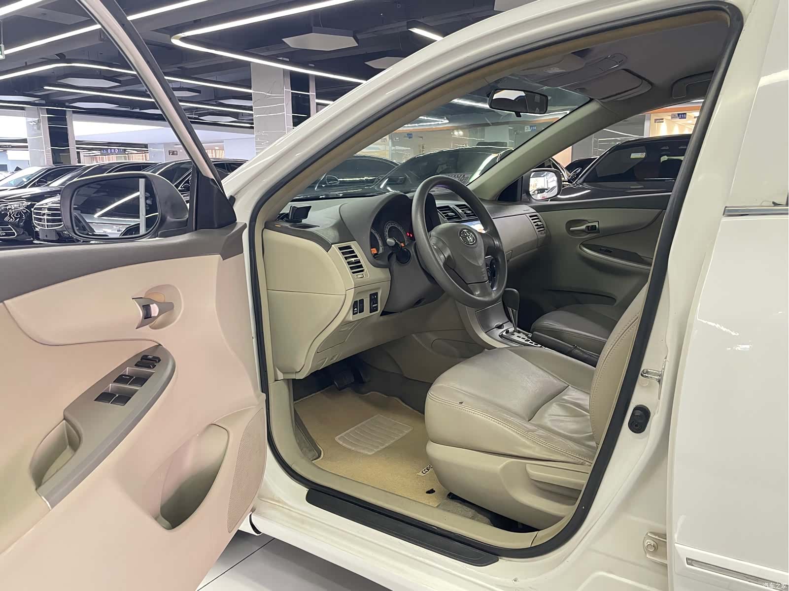 Toyota Corolla, 2010 6