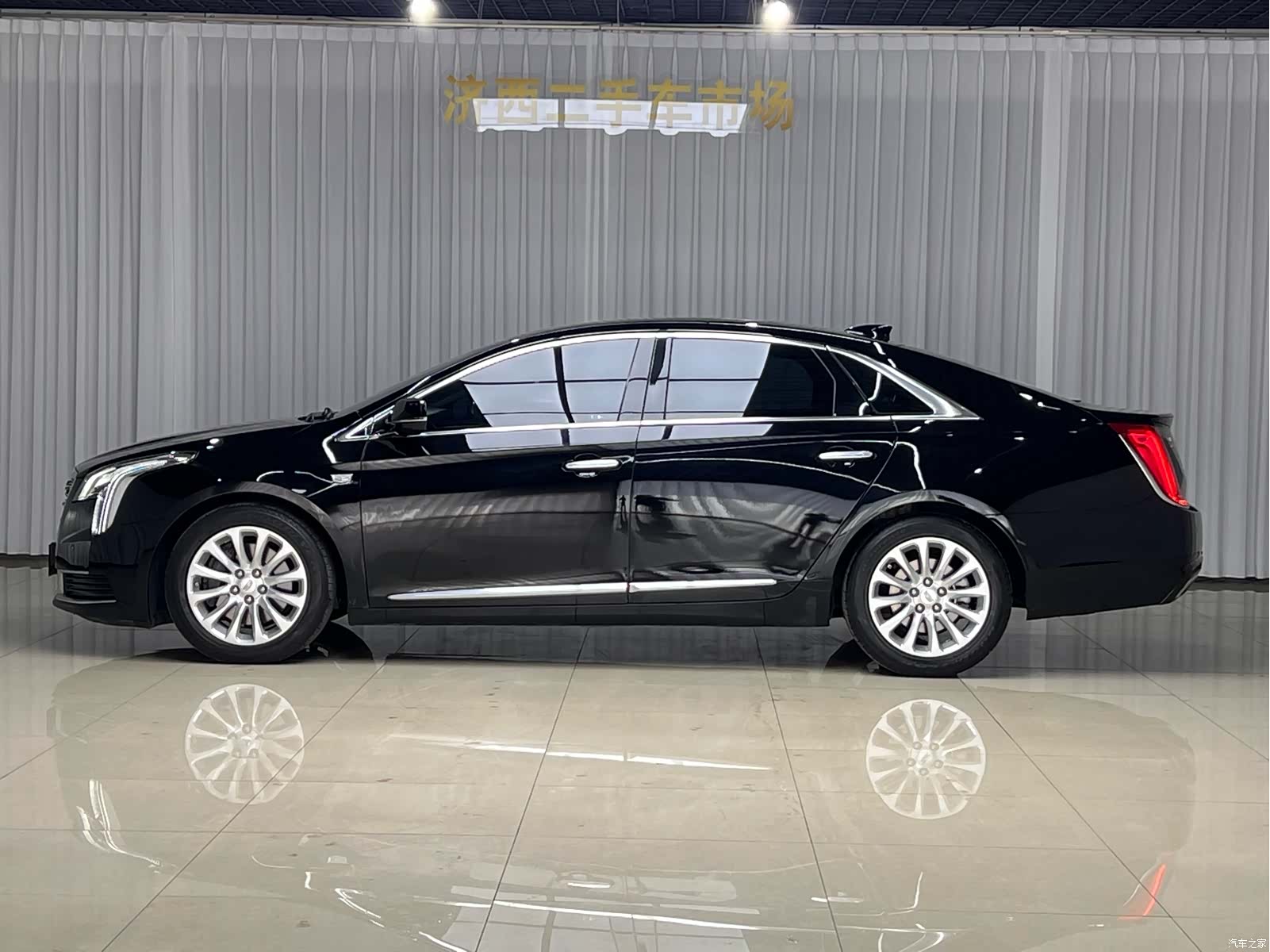 Cadillac XTS, 2018 8