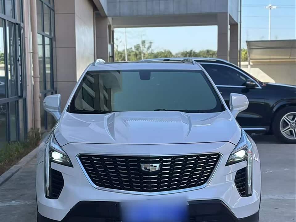 Cadillac XT4