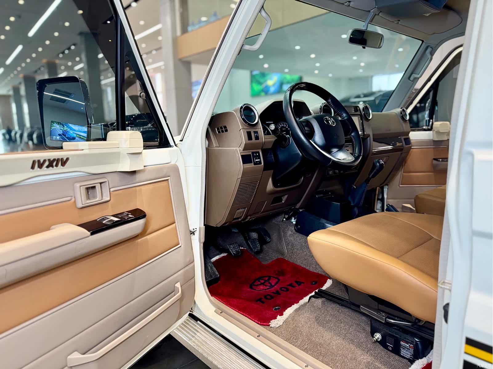 Toyota Land Cruiser, 2024 11