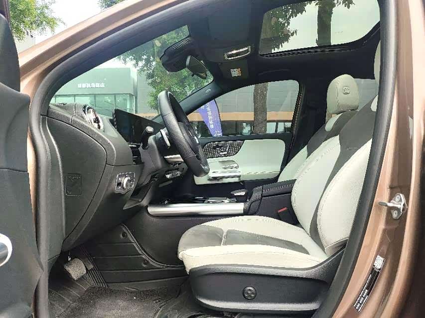 Mercedes-Benz EQA Mercedes-Benz EQA