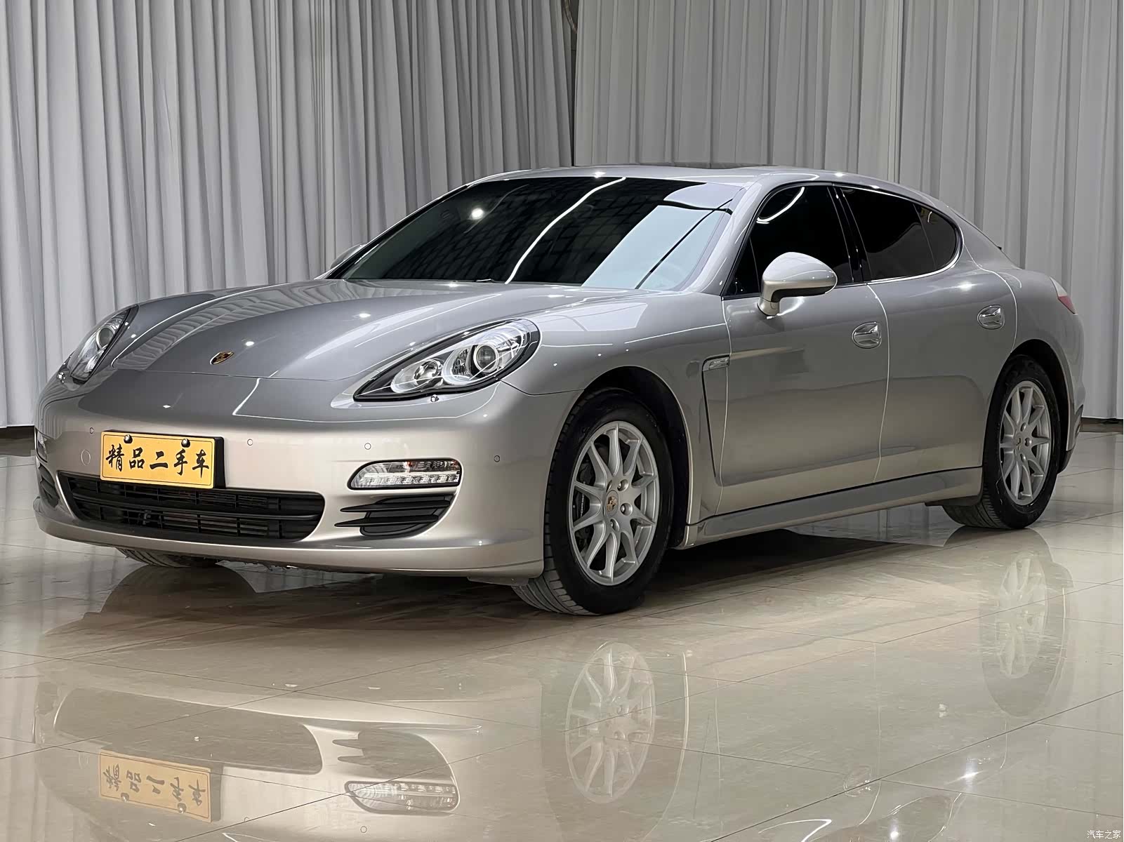 Porsche Panamera, 2012 1