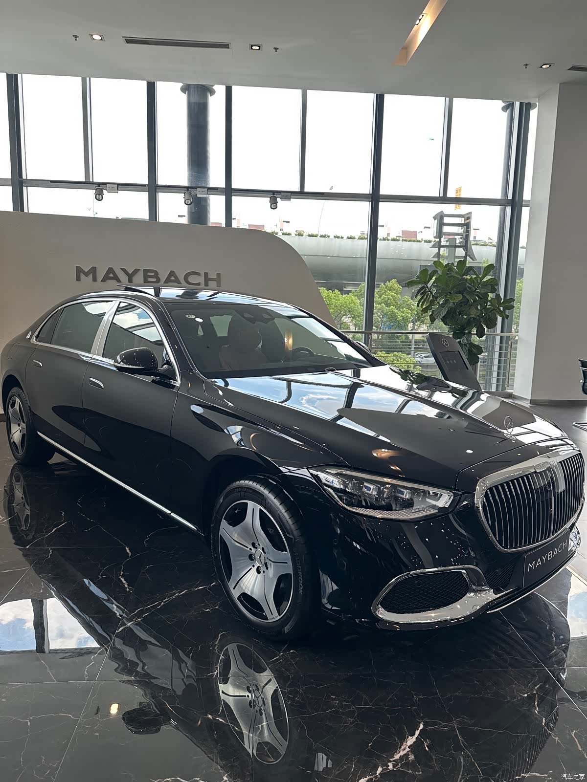 Maybach S-Class, 2026 7
