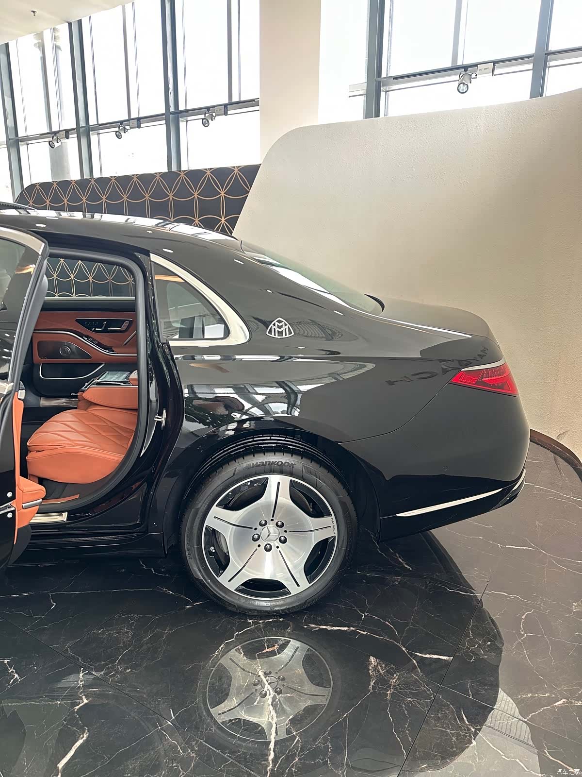 Maybach S-Class, 2026 6