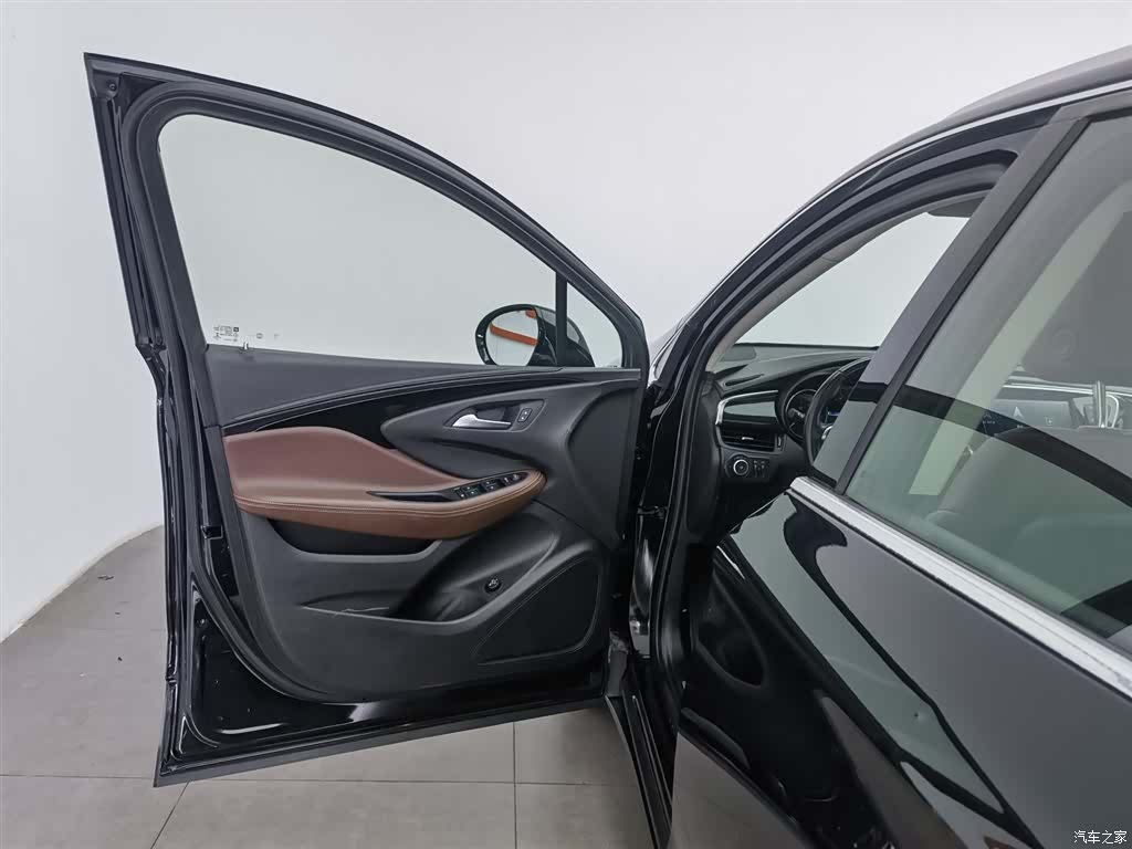 Buick Envision Plus, 2021 8