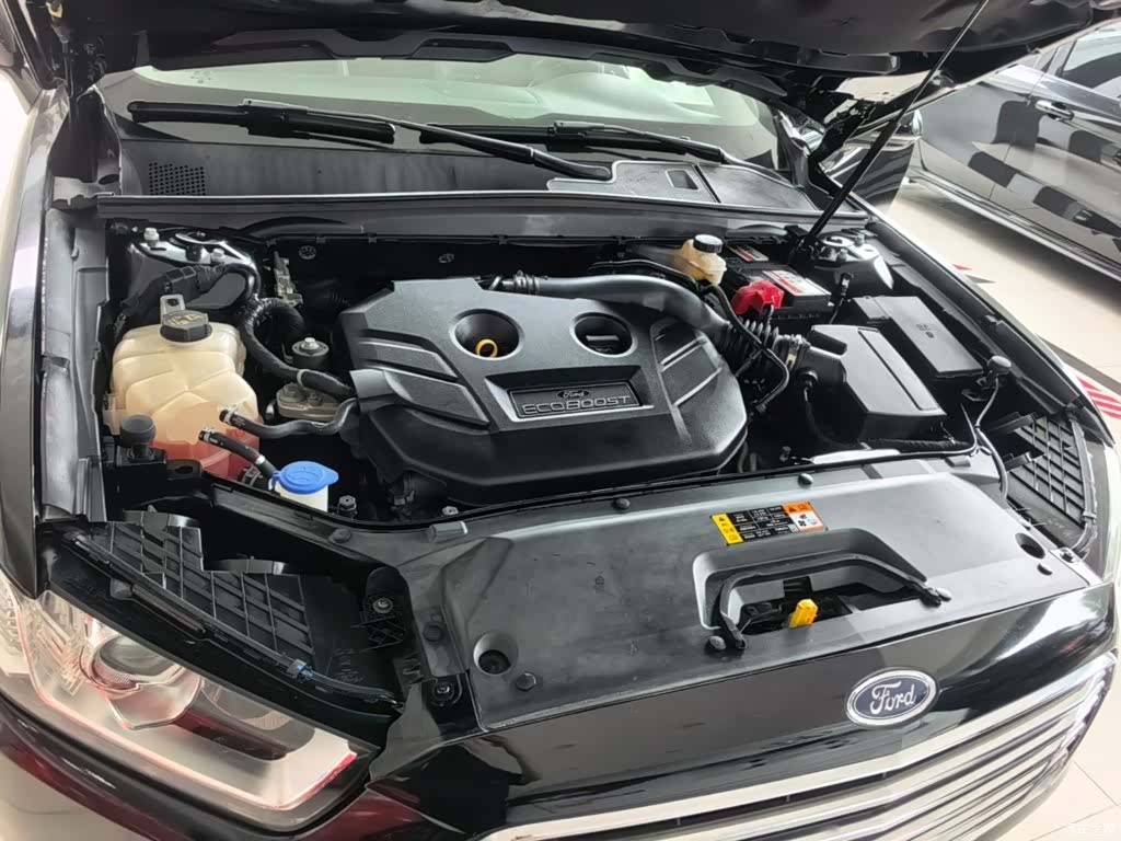 Ford Taurus, 2017 20