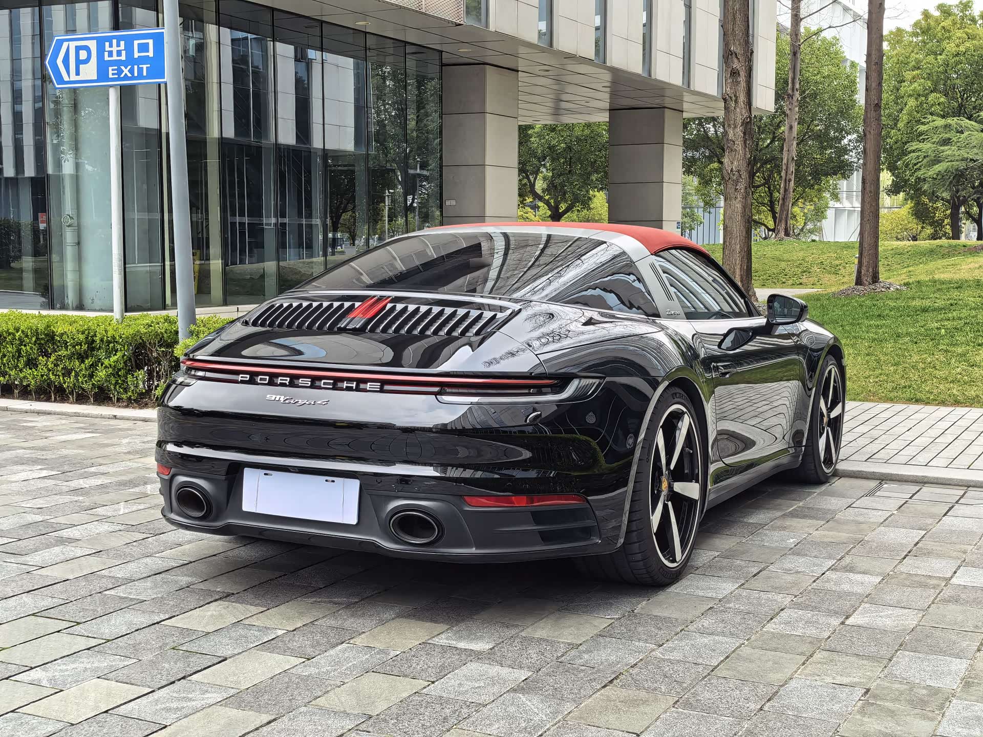 Porsche 911, 2021 47