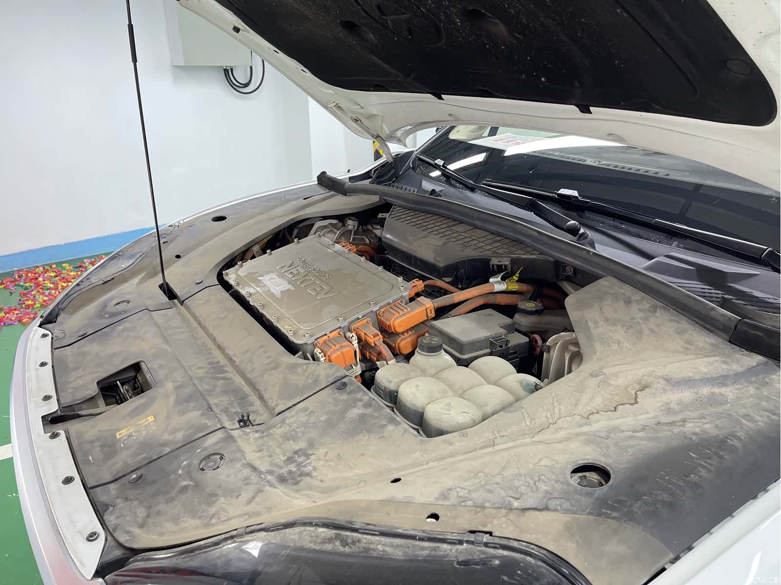 NIO ES8, 2019 32
