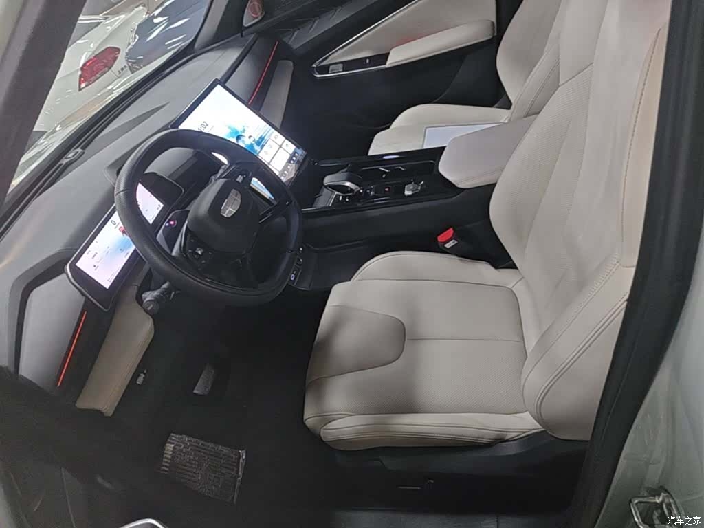 Geely Boyue, 2023 15