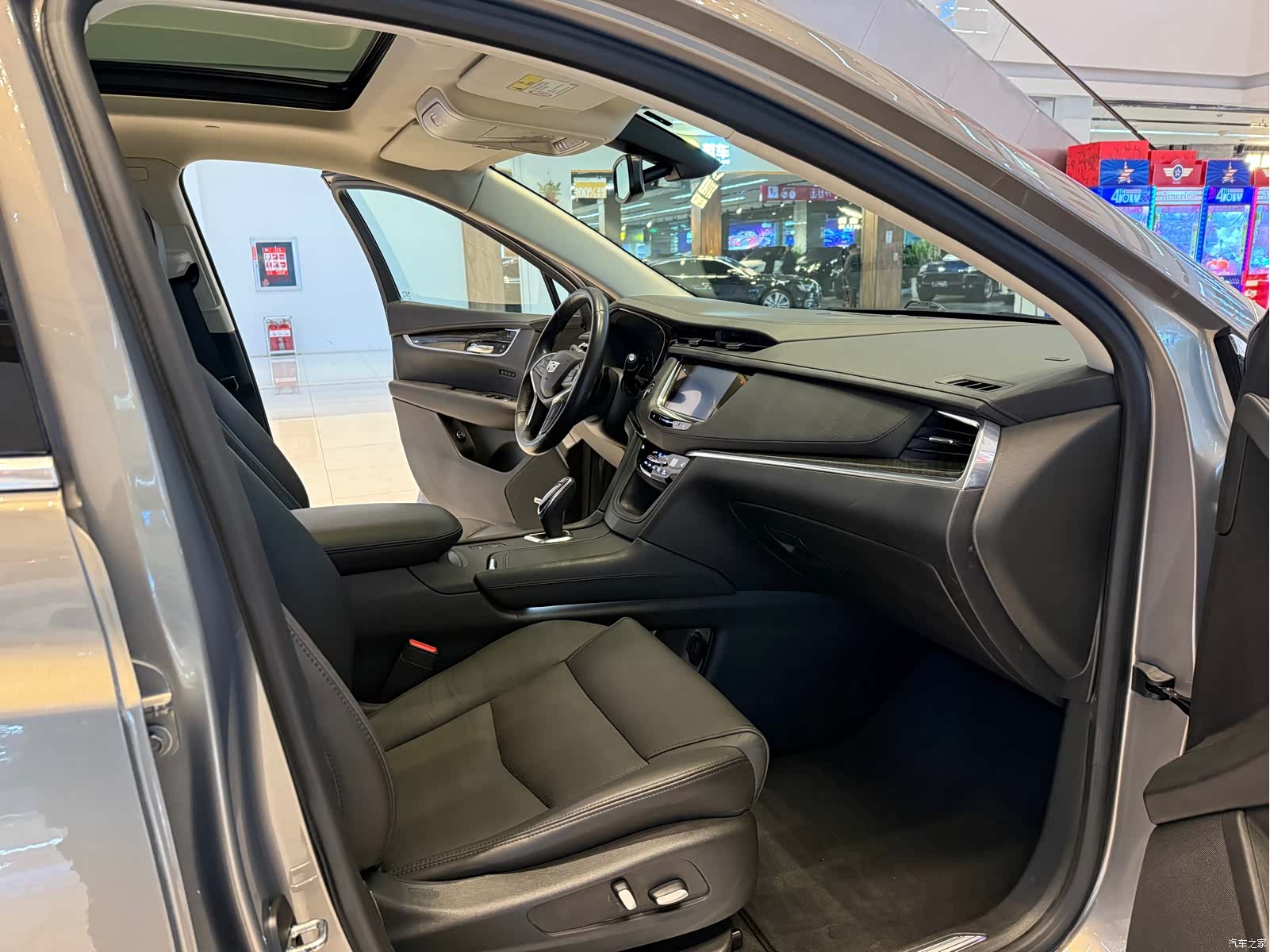 Cadillac XT5, 2019 12