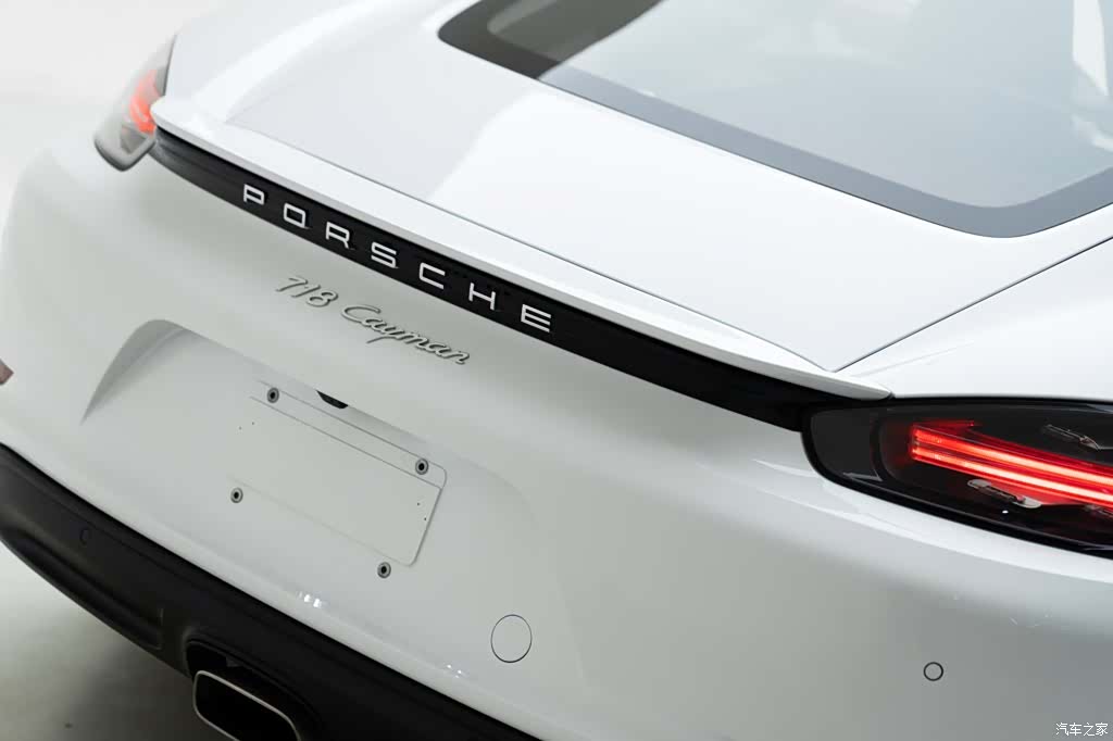 Porsche Cayman, 2019 7