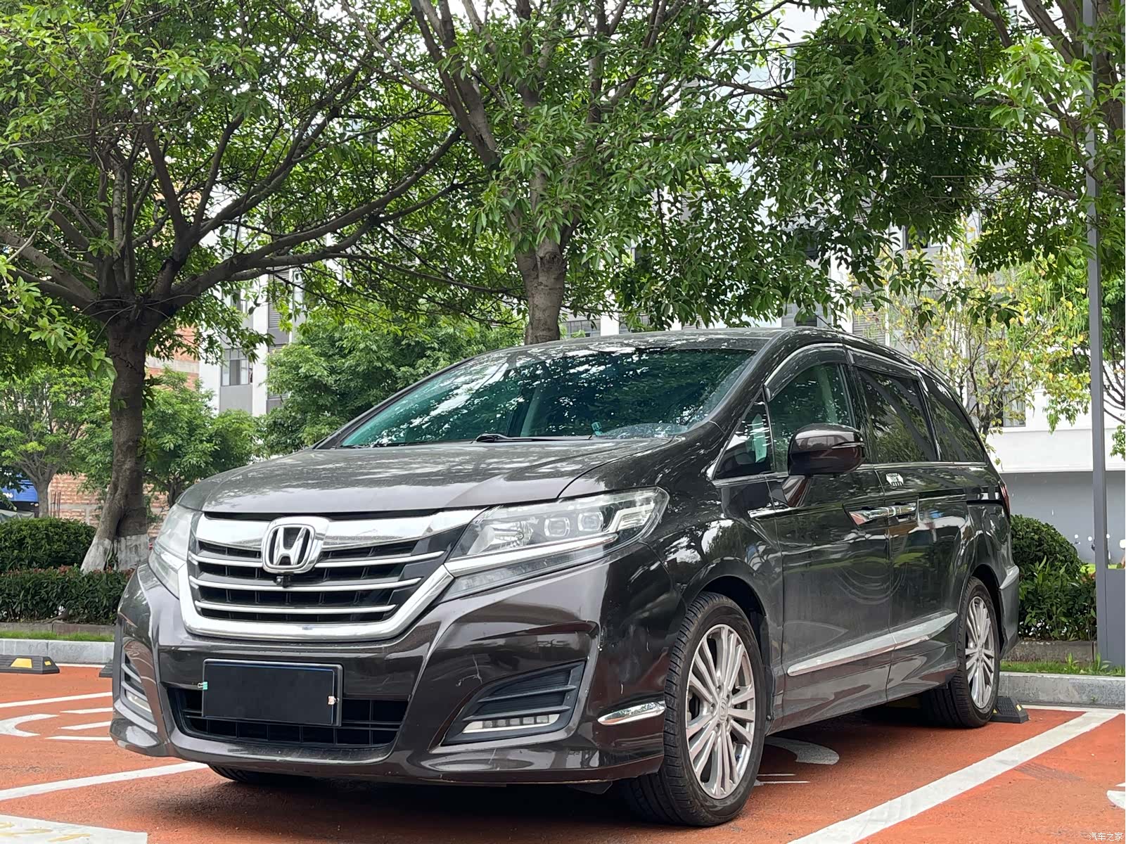 Honda Elysion, 2018 1