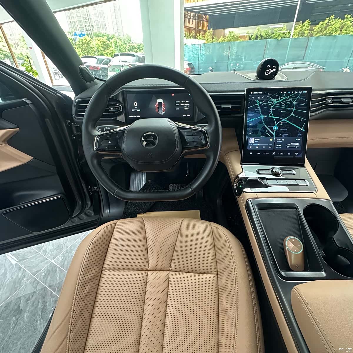 NIO ES8, 2021 15