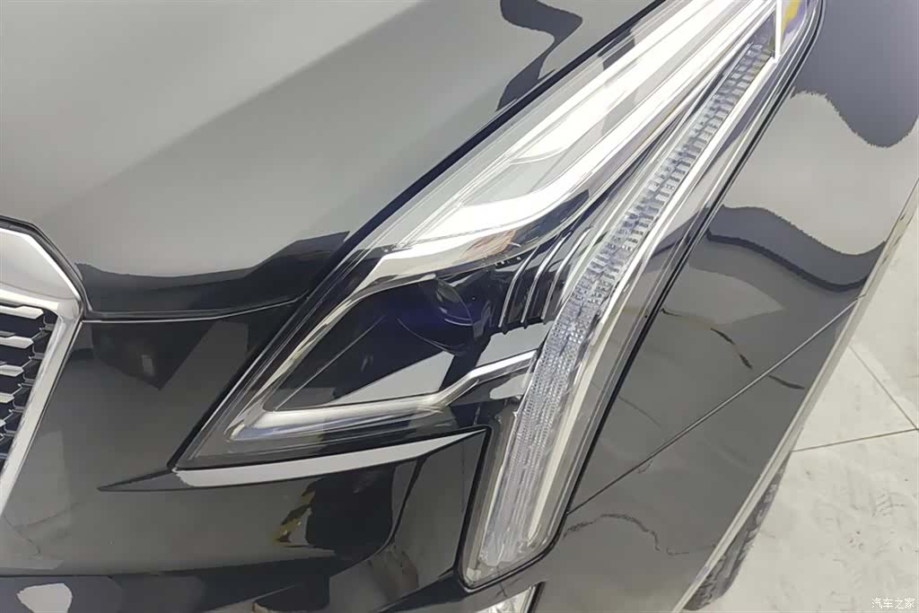 Cadillac XT5, 2020 все фото