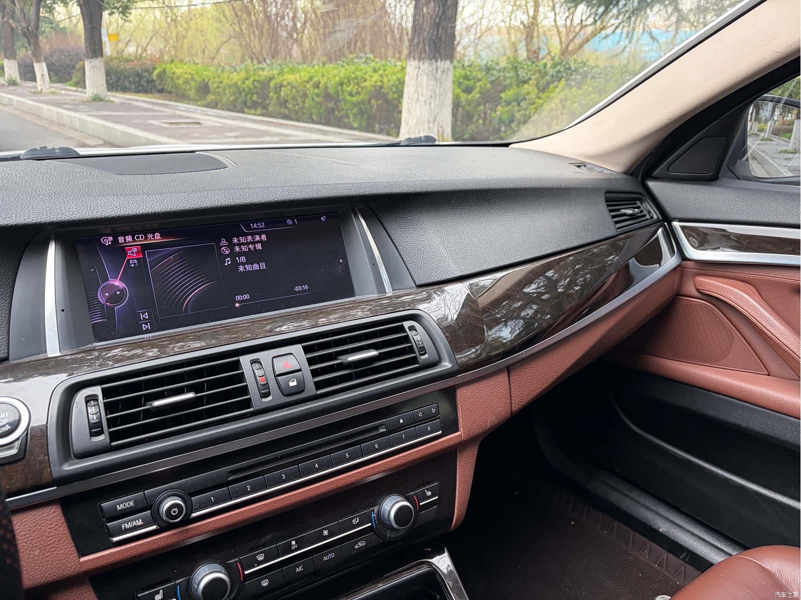 BMW 5 Series, 2014 13
